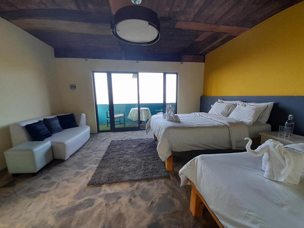 Hotel The Retreat Monte Joana Esterno foto